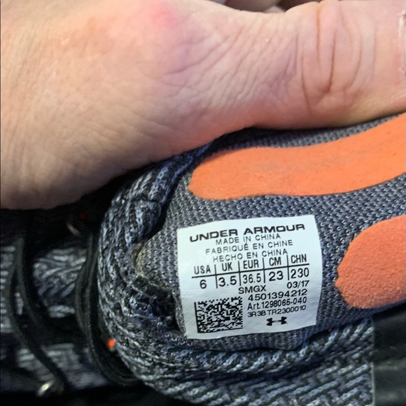 Under Armour New Charged All Around 1298065-040 Women's US Size 06 Hi Tops - Picture 5 of 7